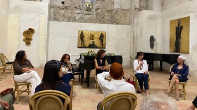 Donne che fanno la differenza, a Tropea la presentazione del libro di Lella Golfo -Video