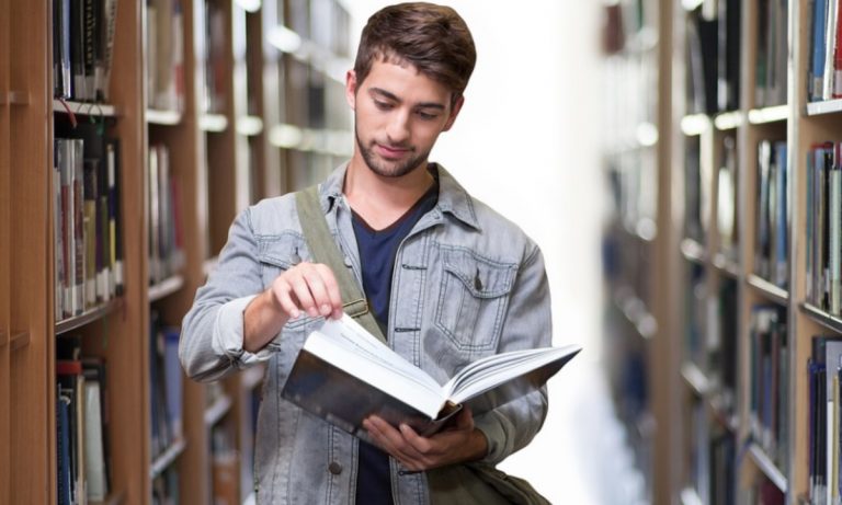 Vibo, due borse di studio per gli studenti di Criminologia: ecco i requisiti