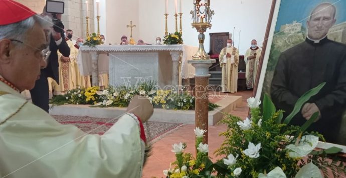 Beatificazione don Mottola, Semeraro: «È riuscito a trasformare la sofferenza in lievito di bontà» -Video