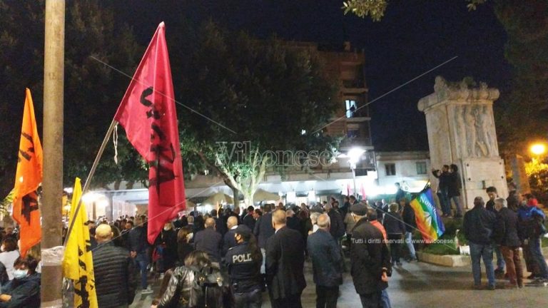 Manifestazione antimafia a Vibo, in tanti accanto a Libera