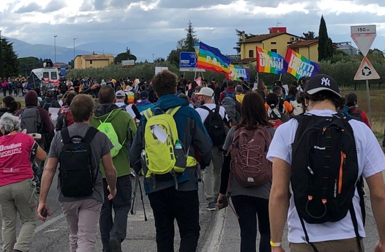 Il Csv alla Marcia Perugia Assisi, presente una delegazione di giovani vibonesi