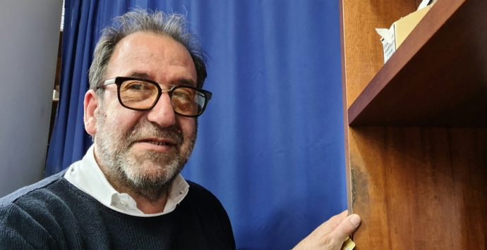 Il Pd  visto dal segretario vibonese Insardà: le Regionali, i congressi, la città. E qualche ammissione