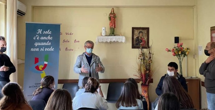 Vibo, gli studenti della Murmura avviano le registrazioni degli audio-libri per non vedenti
