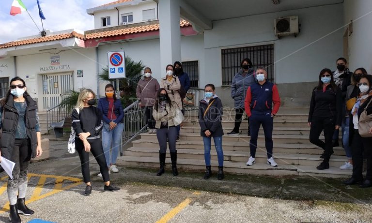 Pizzo, Covid 19: focolaio nelle scuole. Genitori sul piede di guerra -Video