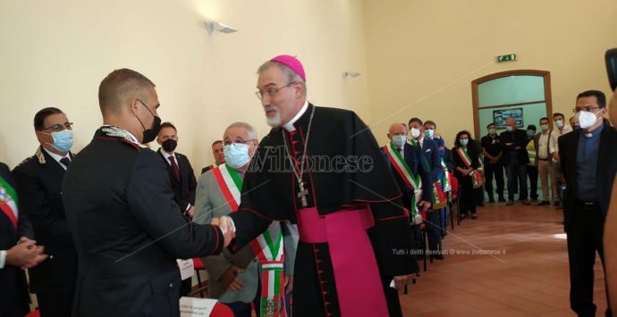 Mileto accoglie il nuovo vescovo Attilio Nostro: «Sarò un vostro discepolo» -Video
