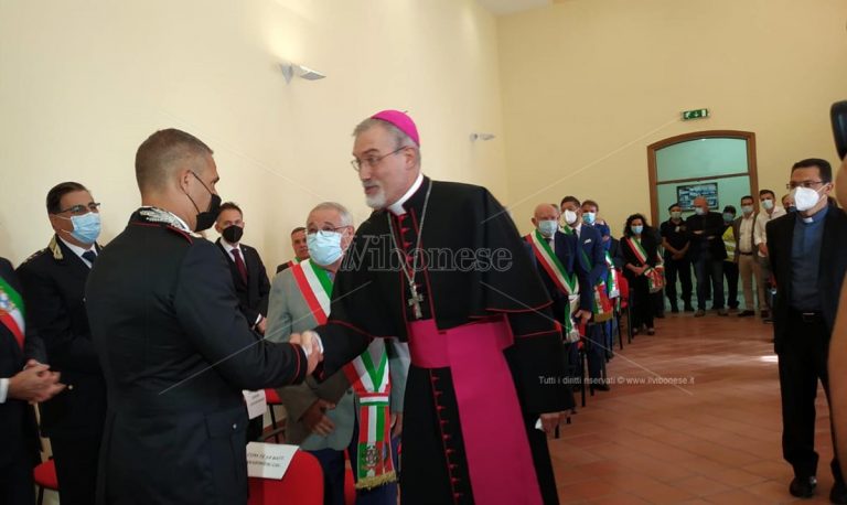 Mileto accoglie il nuovo vescovo Attilio Nostro: «Sarò un vostro discepolo» -Video