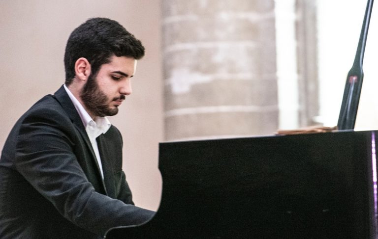 Filadelfia, all’auditorium il recital del pianista Eugenio Aiello