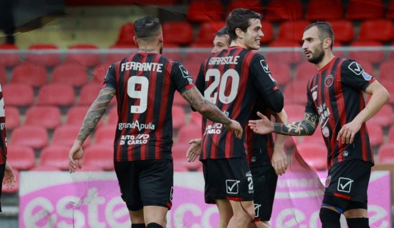 Vibonese-Foggia, il match finisce in parità: 1-1 il risultato finale