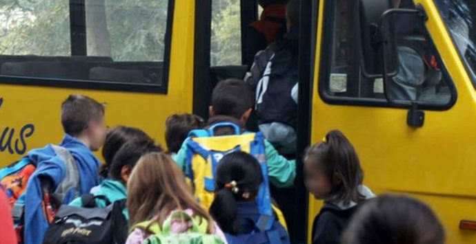 Nicotera, trasporto scolastico: la gara va deserta e il Comune ci riprova aumentando l’importo