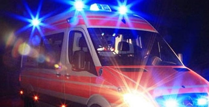 Tragedia a Cetraro, 43enne investito da un’auto perde la vita sulla Ss 18