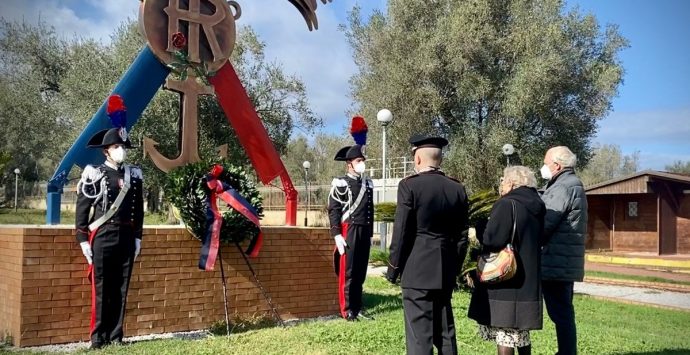 2 Novembre a Vibo, i carabinieri rendono onore ai militari caduti -Video