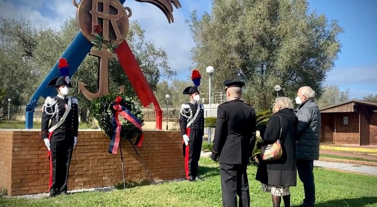 2 Novembre a Vibo, i carabinieri rendono onore ai militari caduti -Video