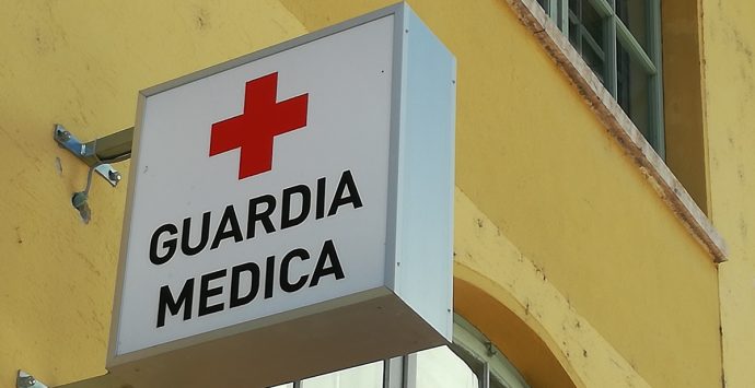 Guardie mediche nel Vibonese, manca il personale e l’Asp di Vibo accorpa diverse postazioni