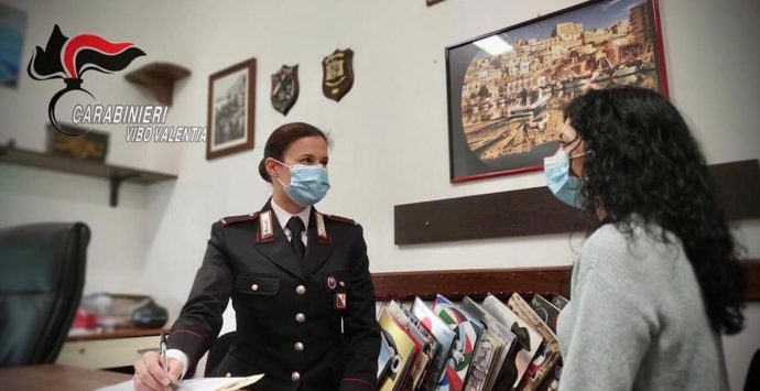 Donne vittime di violenze nel Vibonese, cresce la fiducia nell’Arma