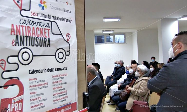 La Carovana antiracket arriva a Limbadi: «Denunciare è l’unico modo per uscire dal tunnel»