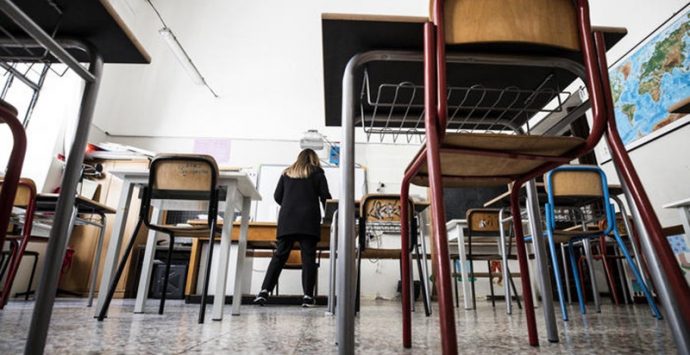 Scuola, in Calabria si torna in classe il 14 settembre: ecco il nuovo calendario 2022-2023