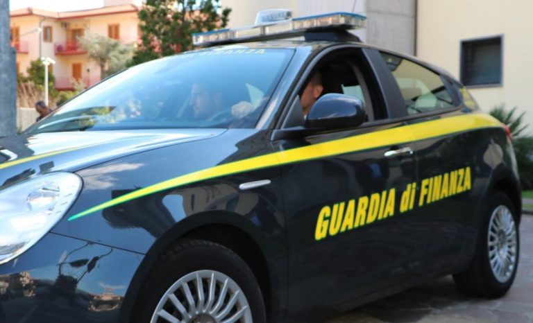 Traffico internazionale di droga, blitz anche a Reggio Calabria: 16 misure cautelari