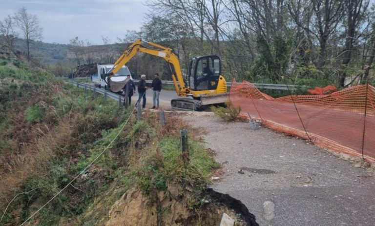 Strada franata a Cessaniti, al via i primi lavori di messa in sicurezza lungo la sp 82 -Video