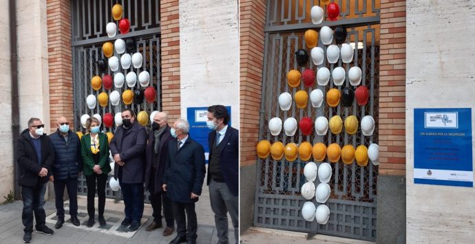 Inaugurato a Vibo Valentia l’albero per la sicurezza sul lavoro