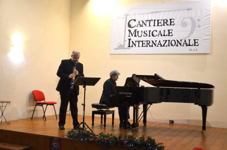 Mileto, applausi per il concerto di musica classica del duo Tagliaferri-Attesti