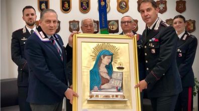 La sacra effige della Virgo Fidelis donata ai carabinieri di Vibo