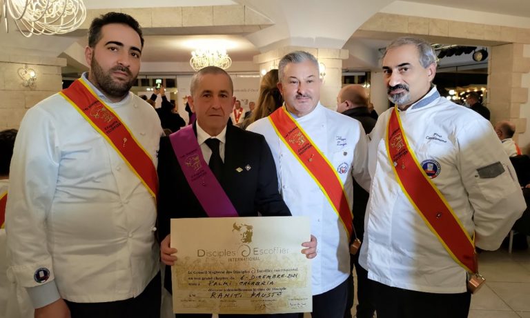 Stella d’oro al merito a due docenti dell’Istituto Alberghiero di Vibo Valentia