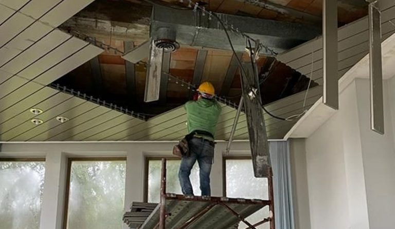 Biblioteca comunale di Vibo, l’amministrazione avvia i lavori di rifacimento del tetto