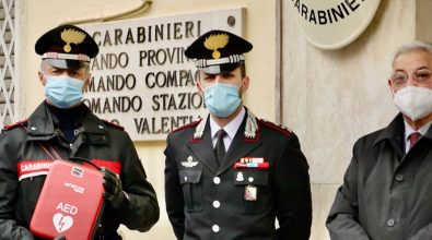 Fondazione Veronesi, la Delegazione vibonese dona un defibrillatore ai carabinieri