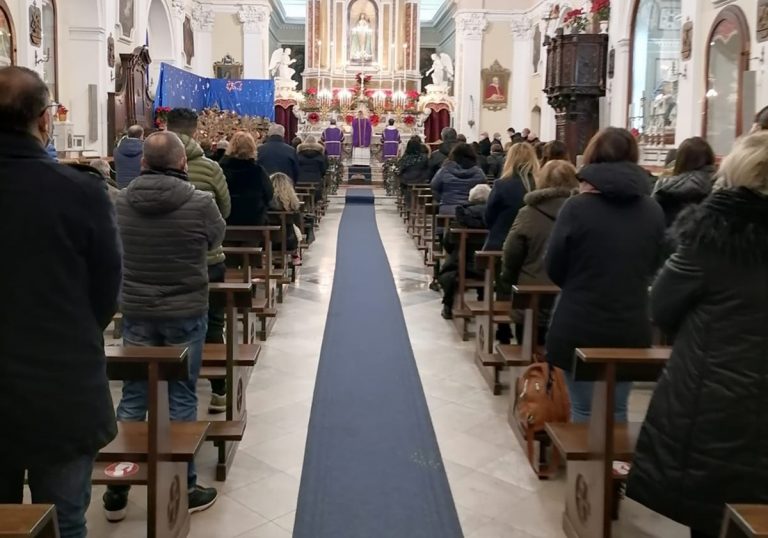 Alla chiesa del Rosario di Vibo l’antica tradizione della Novena di Natale