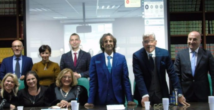 Nella biblioteca degli avvocati di Vibo inaugurata una moderna sala multimediale