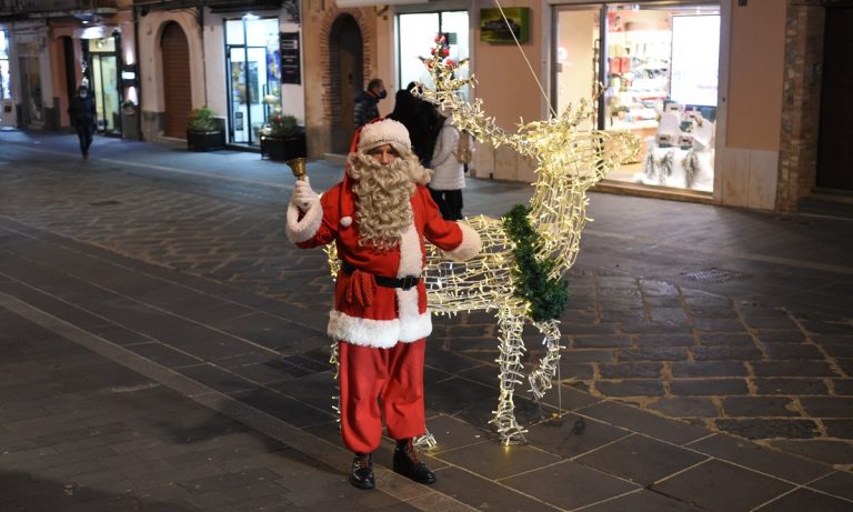 Eventi di Natale a Vibo, ecco il cartellone del Comune: niente concerto notte del 31 dicembre