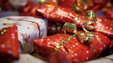 Vibo, motociclisti vestiti da Babbo Natale donano regali ai bimbi ricoverati in ospedale