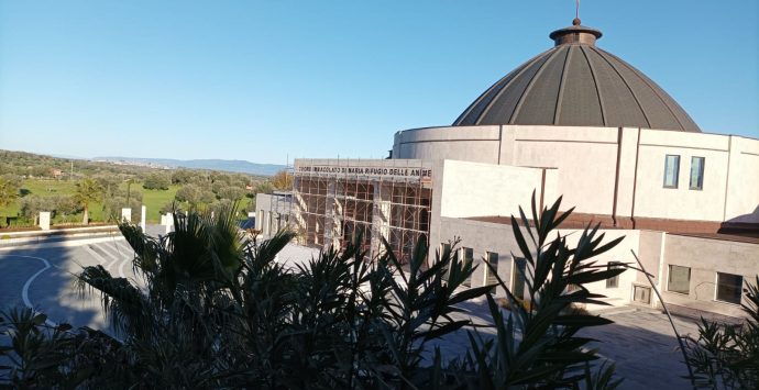 Mileto, Fondazione Natuzza Evolo: ultimi ritocchi in vista dell’apertura della chiesa di Paravati