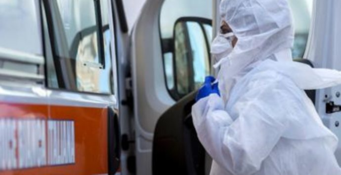 Covid Calabria: oltre mille nuovi casi e due decessi. Ecco i dati del Vibonese