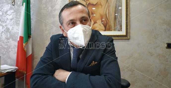 Asp Vibo, si insedia Giuliano: «Tamponi nelle scuole e nuovi posti di terapia intensiva»