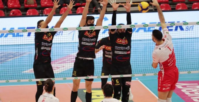 Volley, Piacenza stoppa la voglia di riscatto della Tonno Callipo