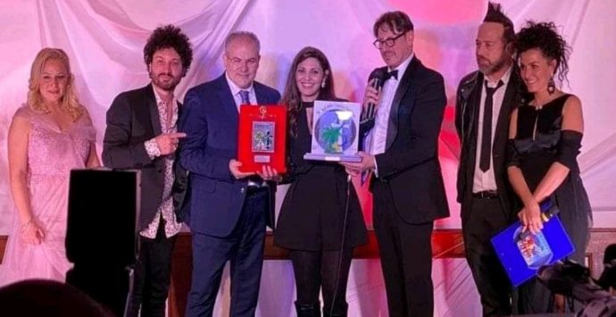 La vibonese Stella Sorrentino sul podio del Festival della canzone cristiana