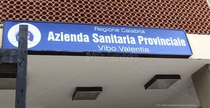 Ospedale, “Serra al Centro” e “In Movimento”: «Dall’Asp una beffa annunciata»
