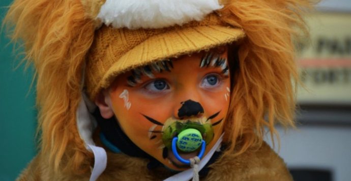 Carnevale, a Vibo il Pd lancia una raccolta di vestiti per bambini