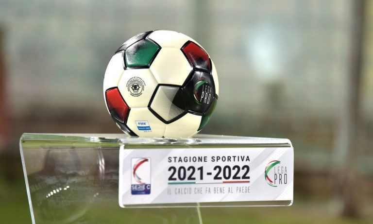 Serie C, la Vibonese regala tre punti al Latina e resta l’ultima della classe