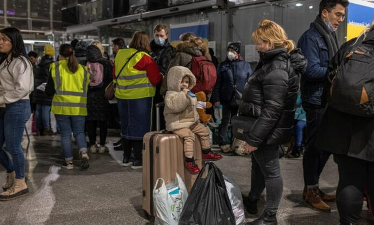 Bimbi ucraini a Capo Vaticano, “Nuovi Confini”: «Né adozioni, né affidi»