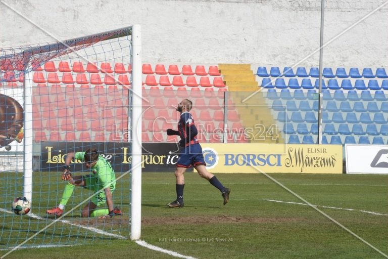 La Vibonese cerca un’altra vittoria al Luigi Razza contro il Catania