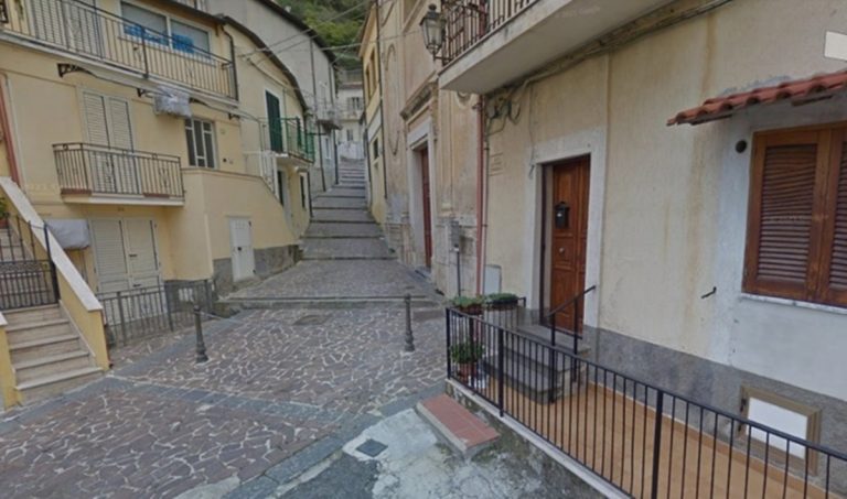 Pizzo, al via la riqualificazione urbana di una piazzetta alla Marina