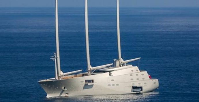 Sequestrato lo yacht di Melichenko, ad agosto scorso era arrivato a Vibo Marina