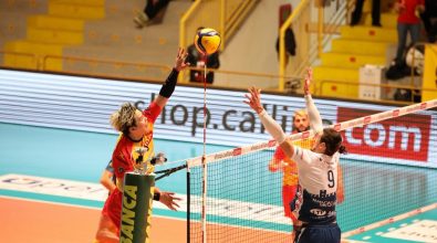 Volley, la Tonno Callipo perde in casa con il Piacenza e saluta la Superlega