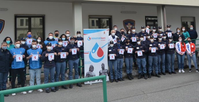 Vibo: la “Maratona del Donatore” ha fatto tappa alla Scuola agenti della Polizia