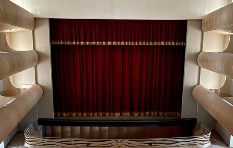 Nuovo teatro di Vibo: ripresi i lavori di completamento. Che sia davvero la volta buona?