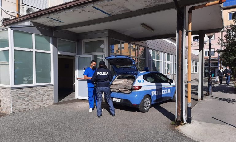 Vibo, la scuola di Polizia dona coperte di lana all’ospedale Jazzolino