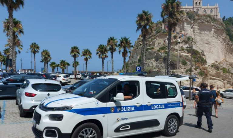 Tropea, il “tesoretto” della Polizia municipale fra multe e strisce blu