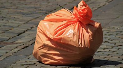 A Tropea una passeggiata “green”: premi per chi raccoglie più rifiuti